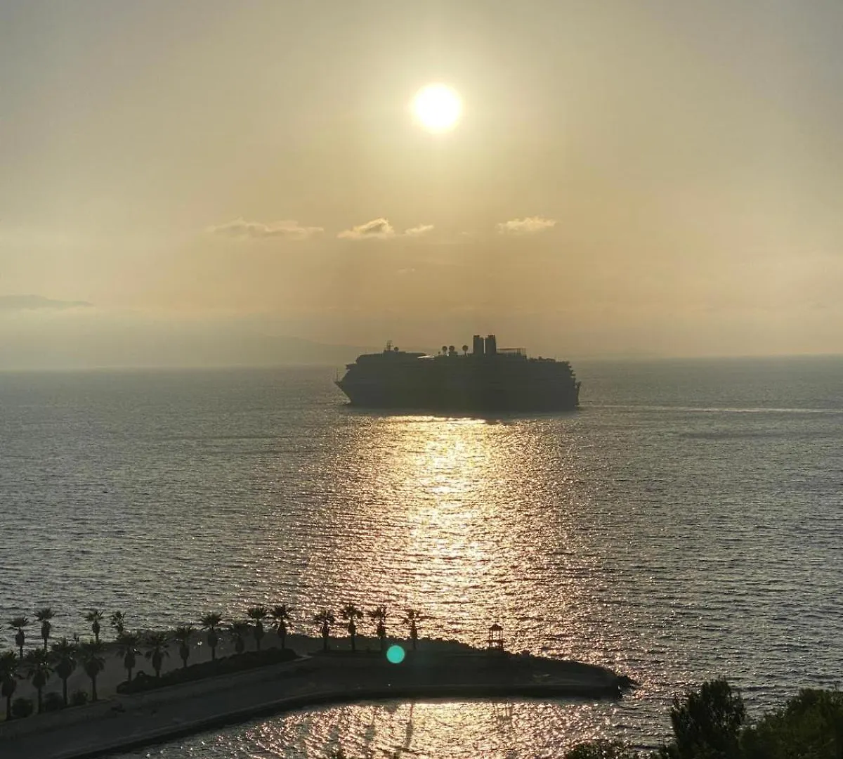 Sunset Apt - Beach, Relaxation, Best Location Sarandë 알바니아