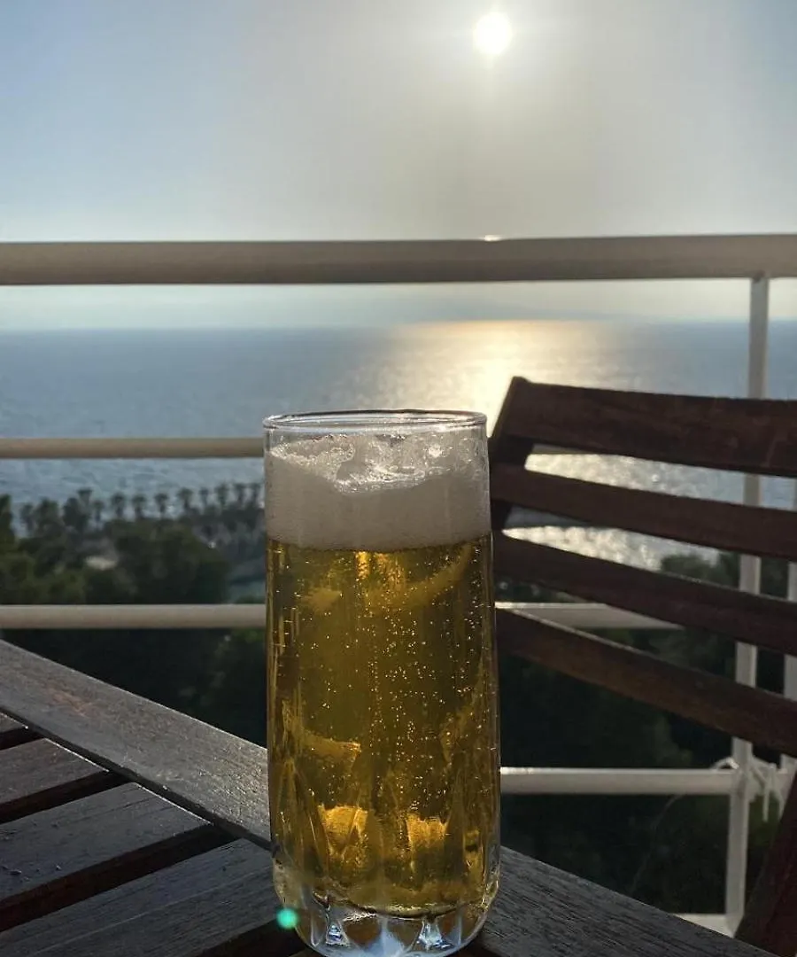 Sunset Apt - Beach, Relaxation, Best Location Sarande 0*,