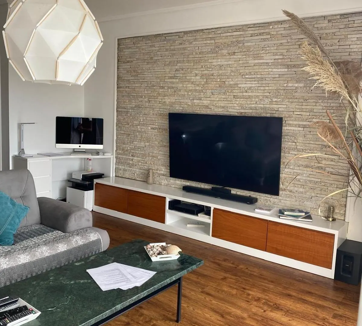 Sunset Apt - Beach, Relaxation, Best Location Sarandë 아파트