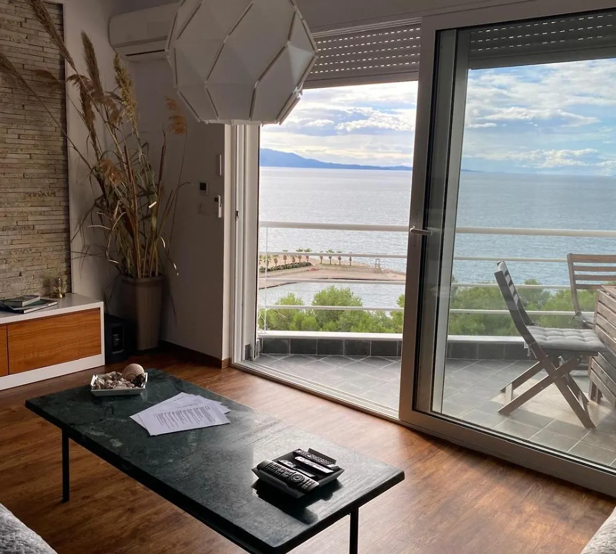 Sunset Apt - Beach, Relaxation, Best Location Sarande 0*,  Albania