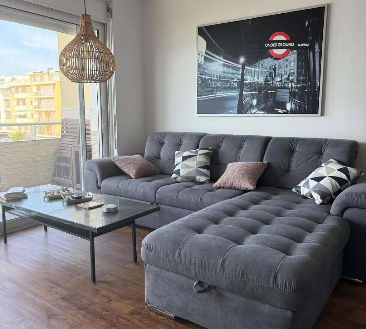 Sunset Apt - Beach, Relaxation, Best Location Sarandë